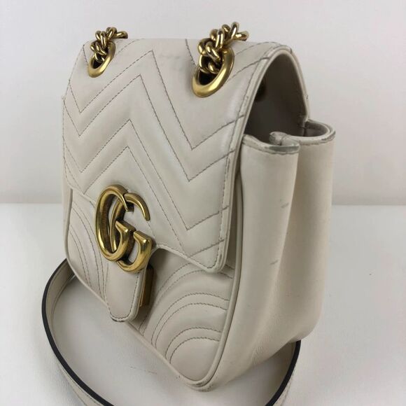 Gucci Women Pre-Loved Bag Very Good Condition - Picture 3 of 9